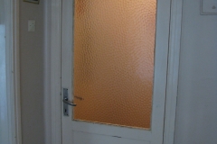 Buzlu camlı, ahşap yağlı boyalı daire iç kapısı (2016)